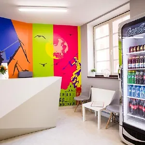 https://moon-hostel.gdanskhotel.org