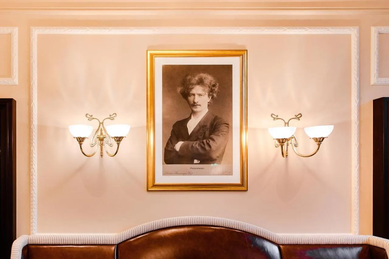 *****  Hotel Bristol, A Luxury Collection Hotel, Varsóvia Polónia